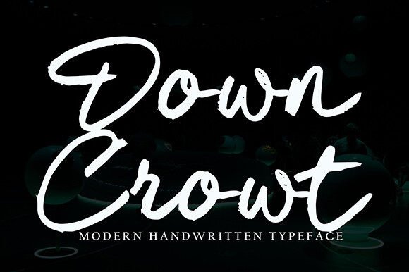 Down Crowt: The Elegant Script Font for Memorable Brand Identities